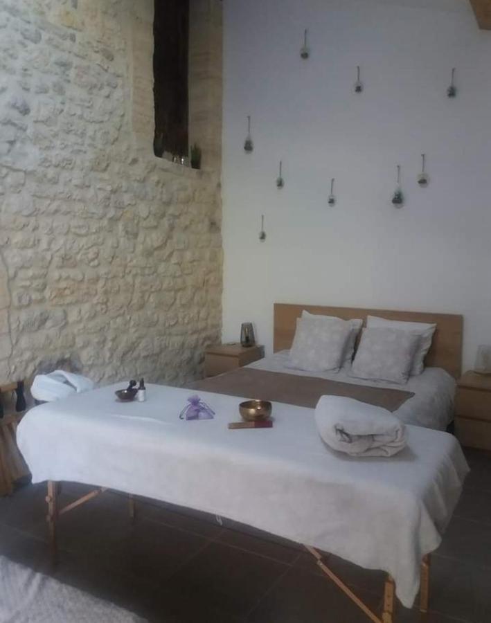 Le Cosy Cabarieu Bed and Breakfast Saint-André-de-Cubzac Eksteriør billede